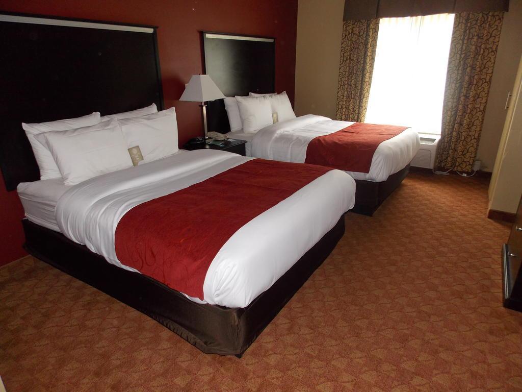 Comfort Suites Old Town Спринг Экстерьер фото