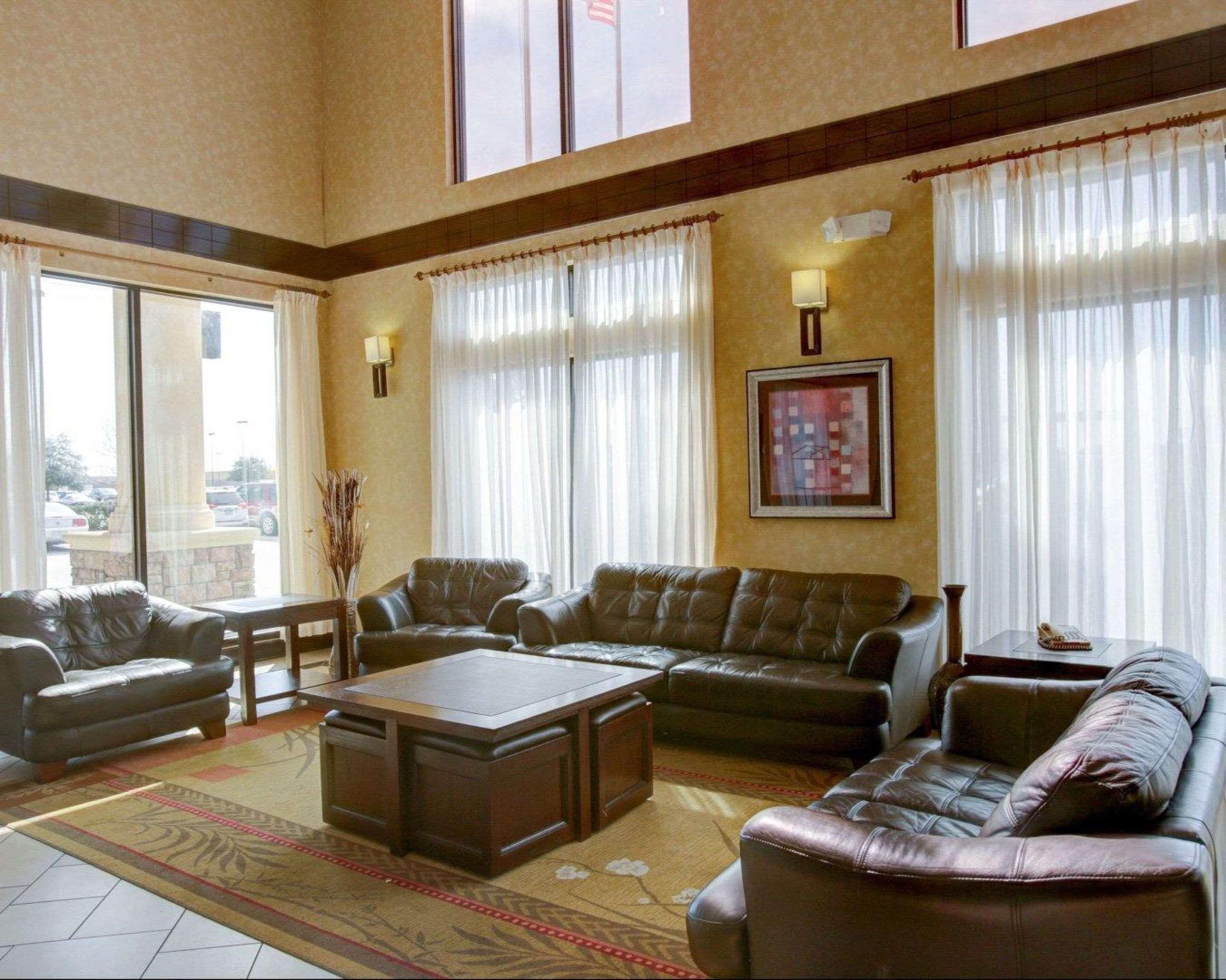 Comfort Suites Old Town Спринг Экстерьер фото
