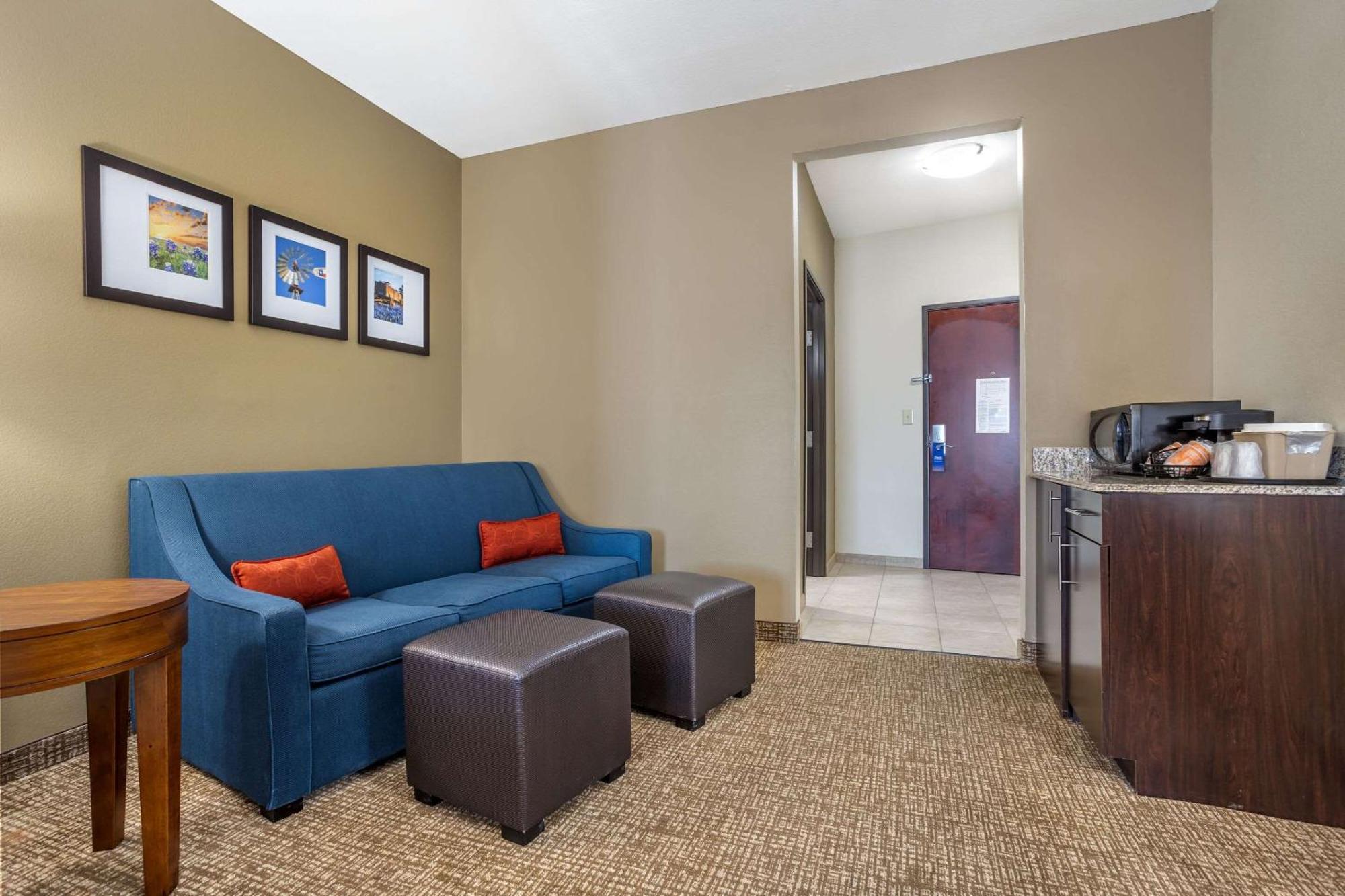 Comfort Suites Old Town Спринг Экстерьер фото